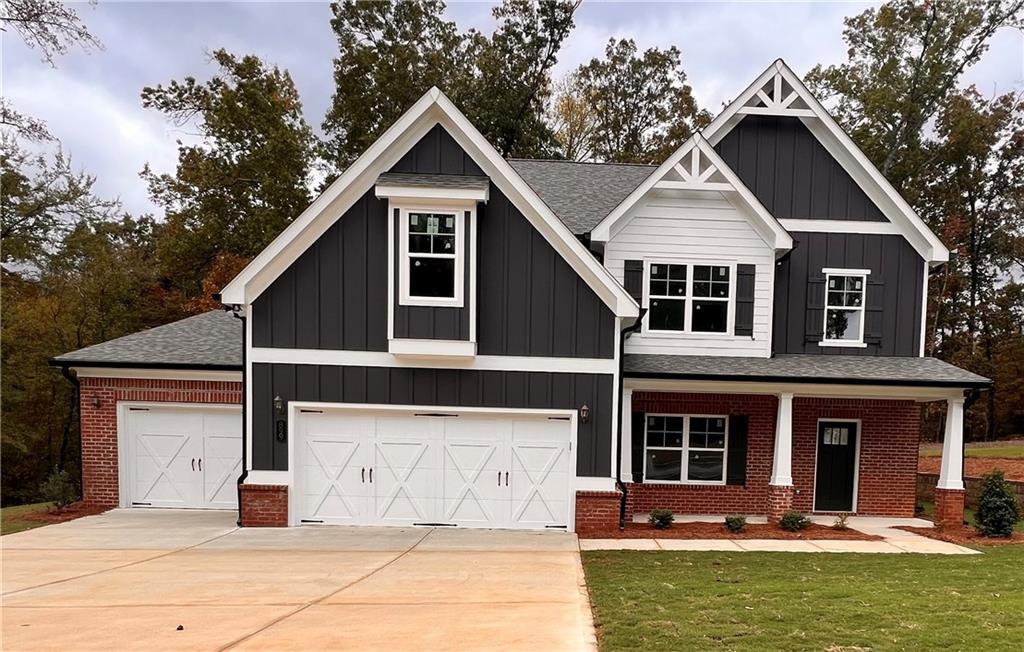 899 Rocky Springs Dr., Jefferson, GA 30549