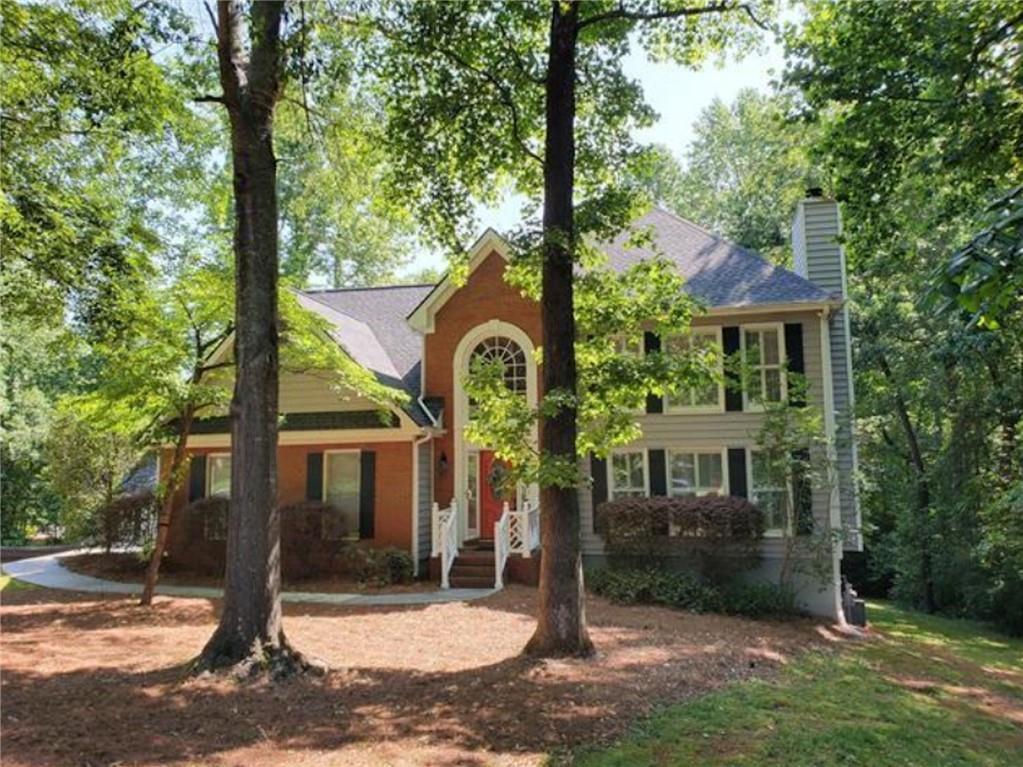 2530 Kings Ct., Cumming, GA 30040