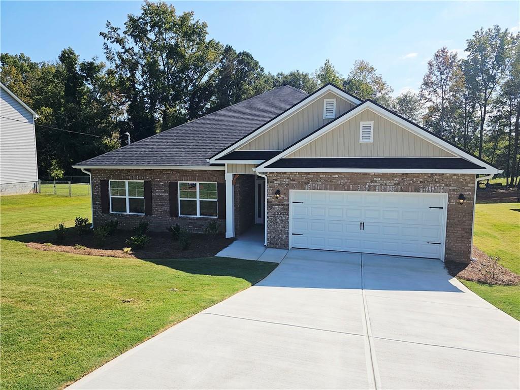 112 Scarlett Place Dr., Bowdon, GA 30108