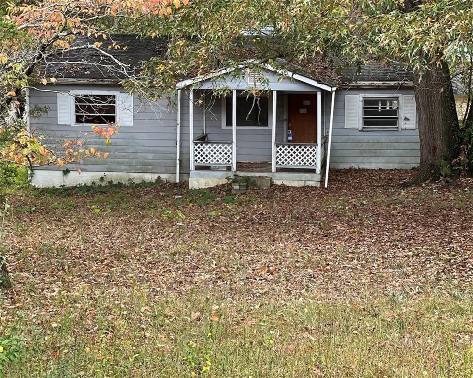 1099 Warren Dr., Riverdale, GA 30296