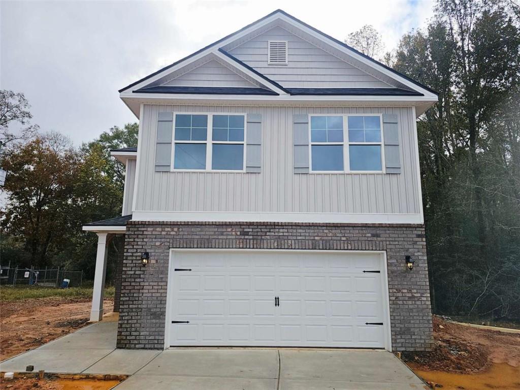 313 Melanie Ct., Bowdon, GA 30108