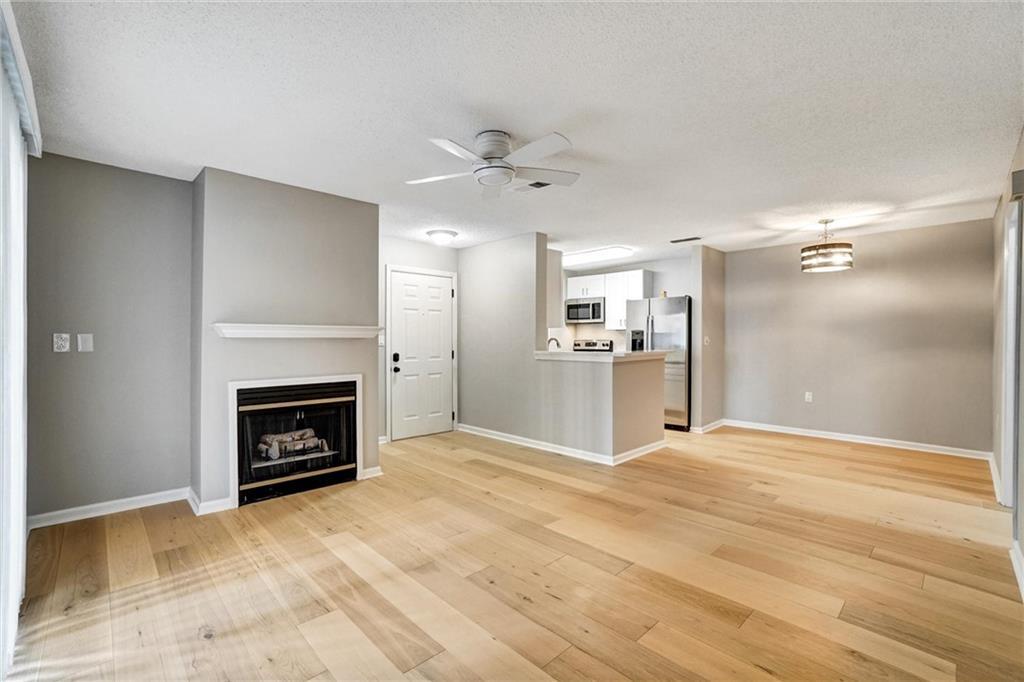 214 Granville Ct., Sandy Springs, GA 30328