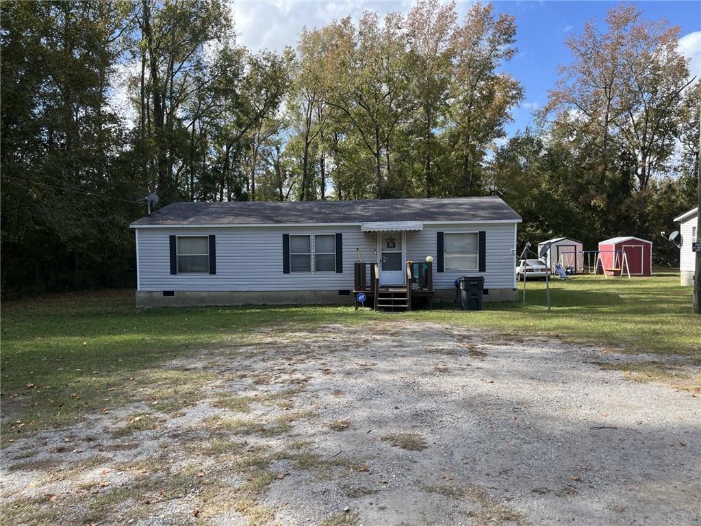 209 Hoey St., Thomson, GA 30824