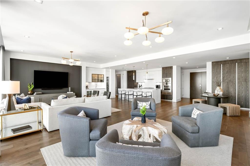 3107 Peachtree Rd. #1402, Atlanta, GA 30305