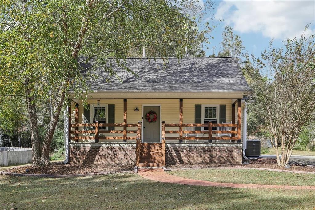 110 Bartlett Circle, Bowdon, GA 30108