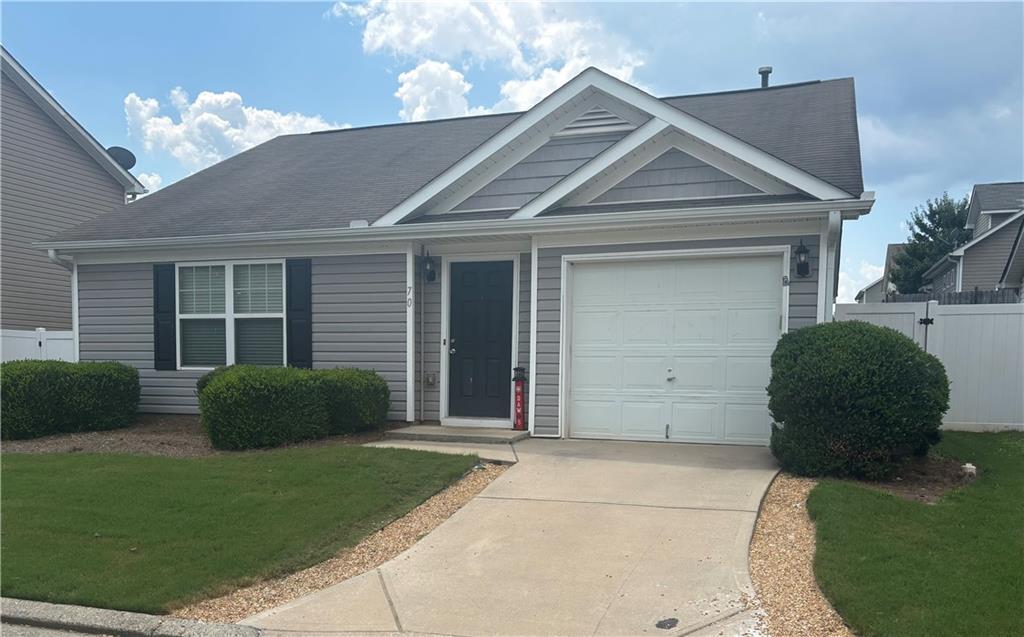 70 Hill Side Way, Hiram, GA 30141