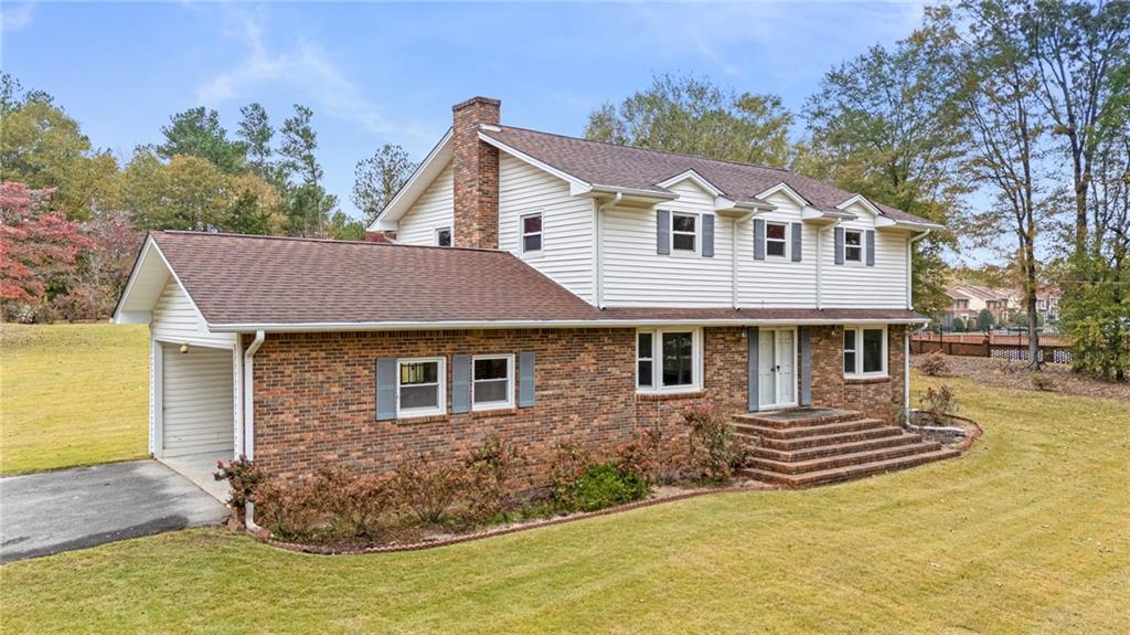 106 Mount Vernon Dr., Calhoun, GA 30701