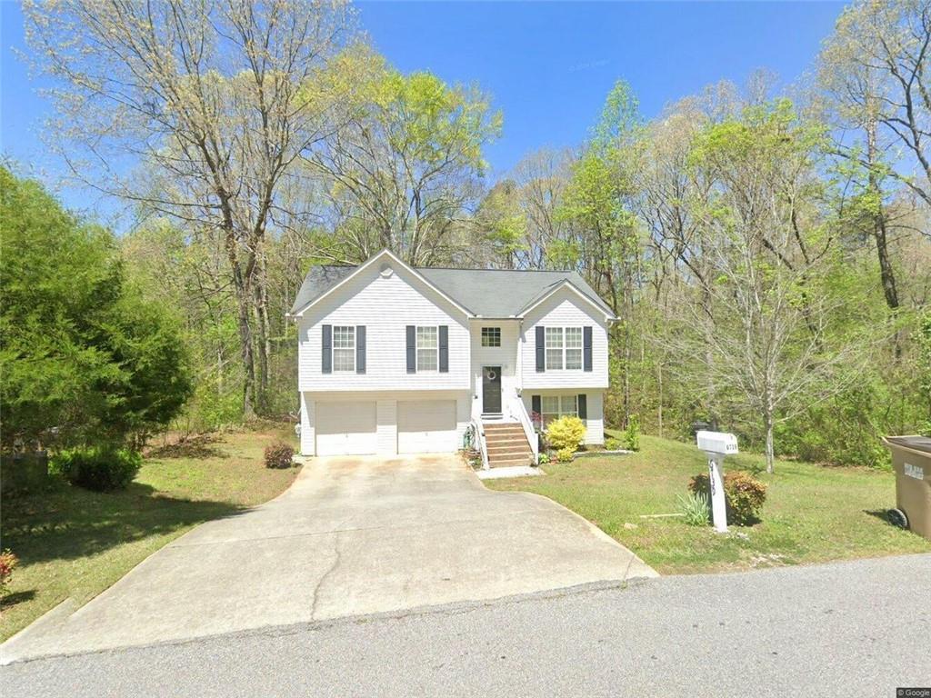 6739 Spring Head Dr., Flowery Branch, GA 30542