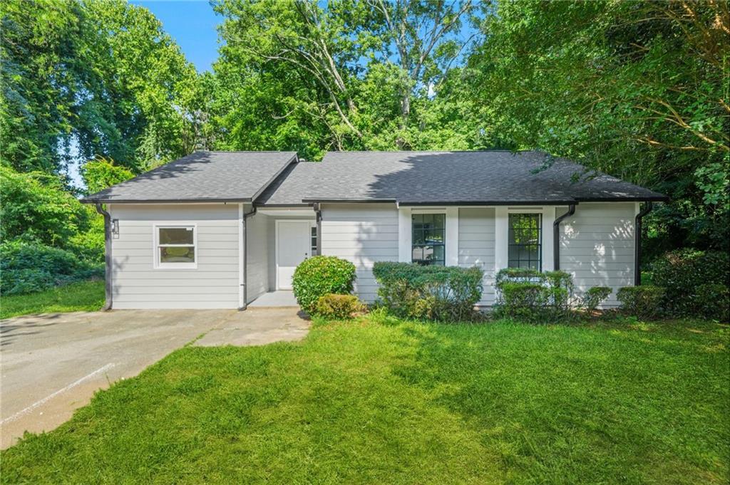 3909 S Creek Ct., Stone Mountain, GA 30083