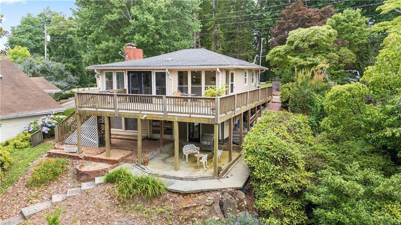 6381 Lakeview Dr., Buford, GA 30518