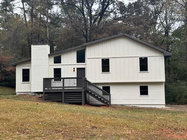 42 Church Ln., Whitesburg, GA 30185