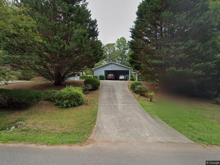 125 Honey Dew Dr., Canton, GA 30114