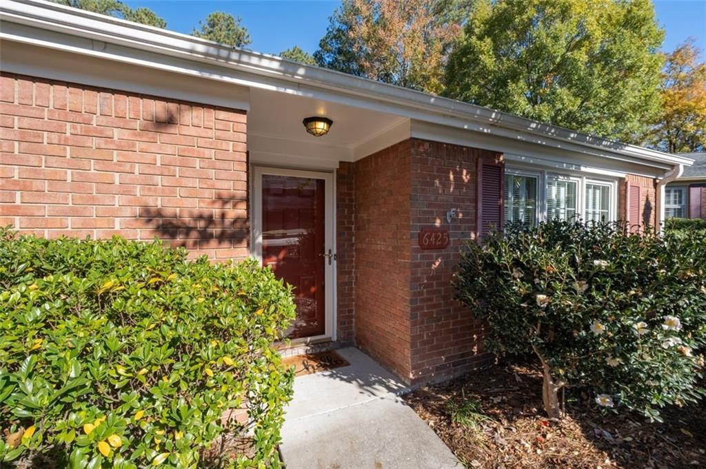 6425 Deerings Ln., Peachtree Corners, GA 30092