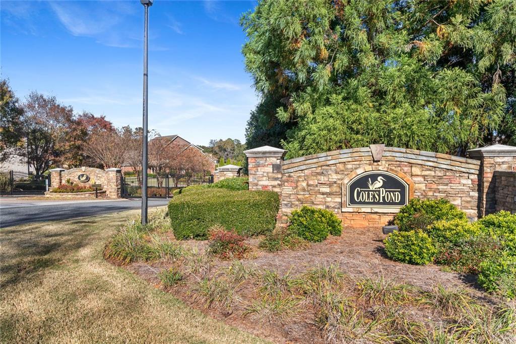 2711 Wildflower Way, Hoschton, GA 30548