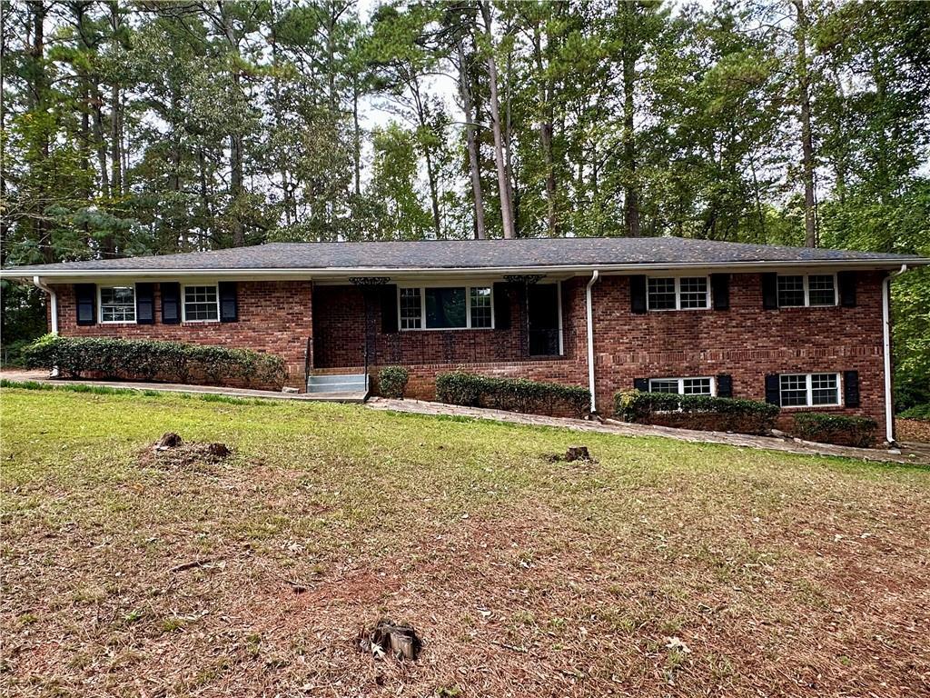 3660 Debbie Ln., Powder Springs, GA 30127