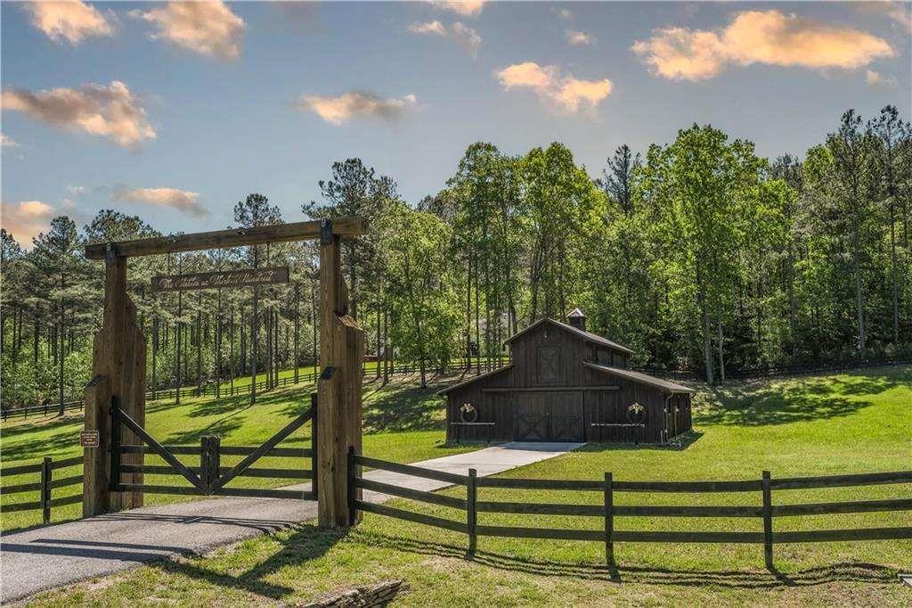 230 Ridge Pointe Way, Blairsville, GA 30512