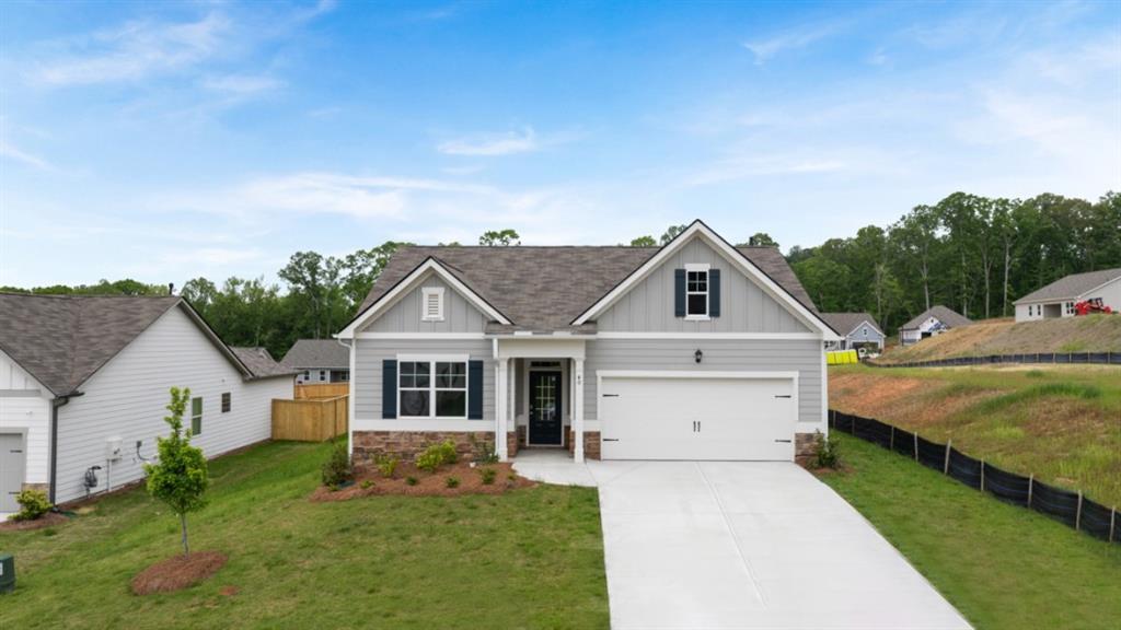 40 Majestic Oak Cir., Dallas, GA 30132
