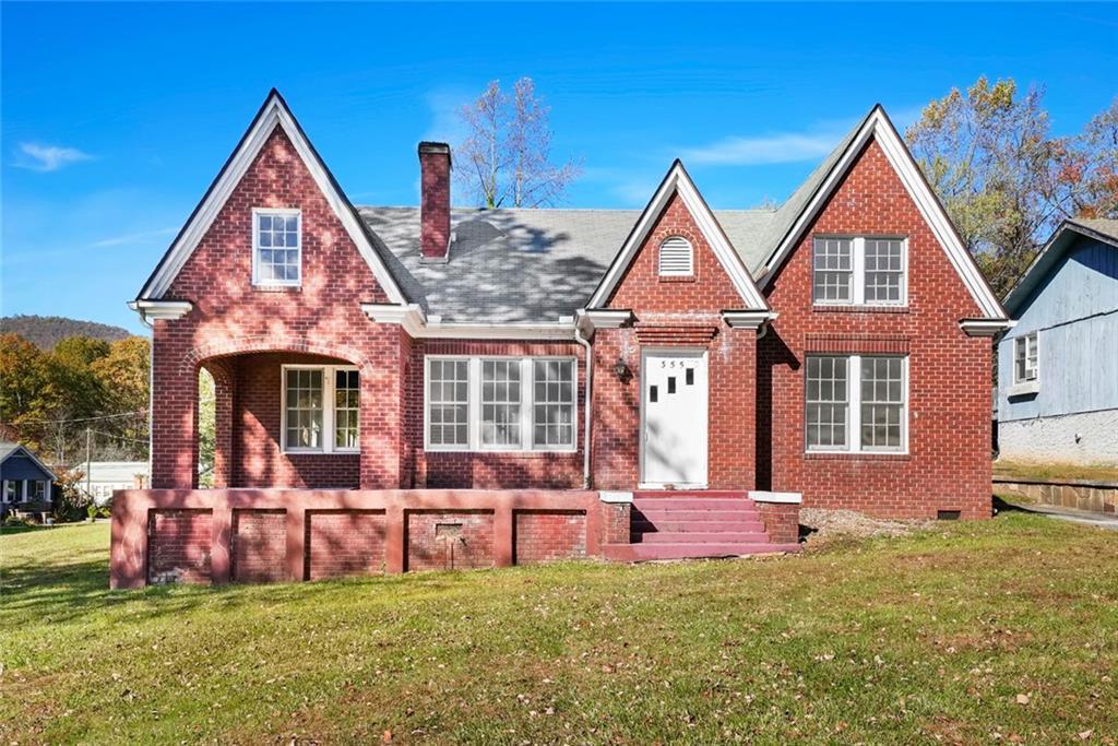 355 Warwoman Rd., Clayton, GA 30525