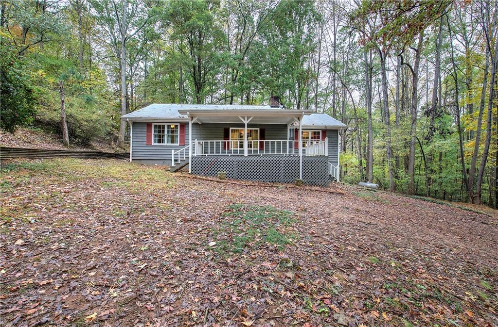 265 Jabo Carter Rd., Dallas, GA 30132