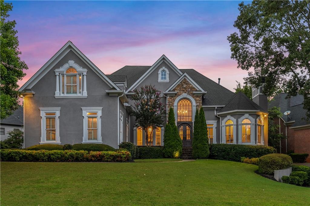 1135 Ascott Valley Dr., Johns Creek, GA 30097