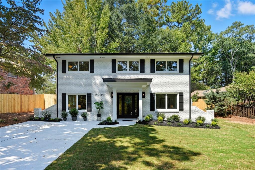 2201 Edgemore Dr., Atlanta, GA 30316