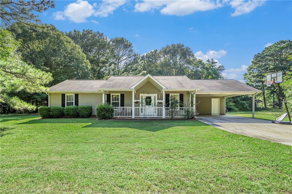 110 Cactus Ln., Stockbridge, GA 30281