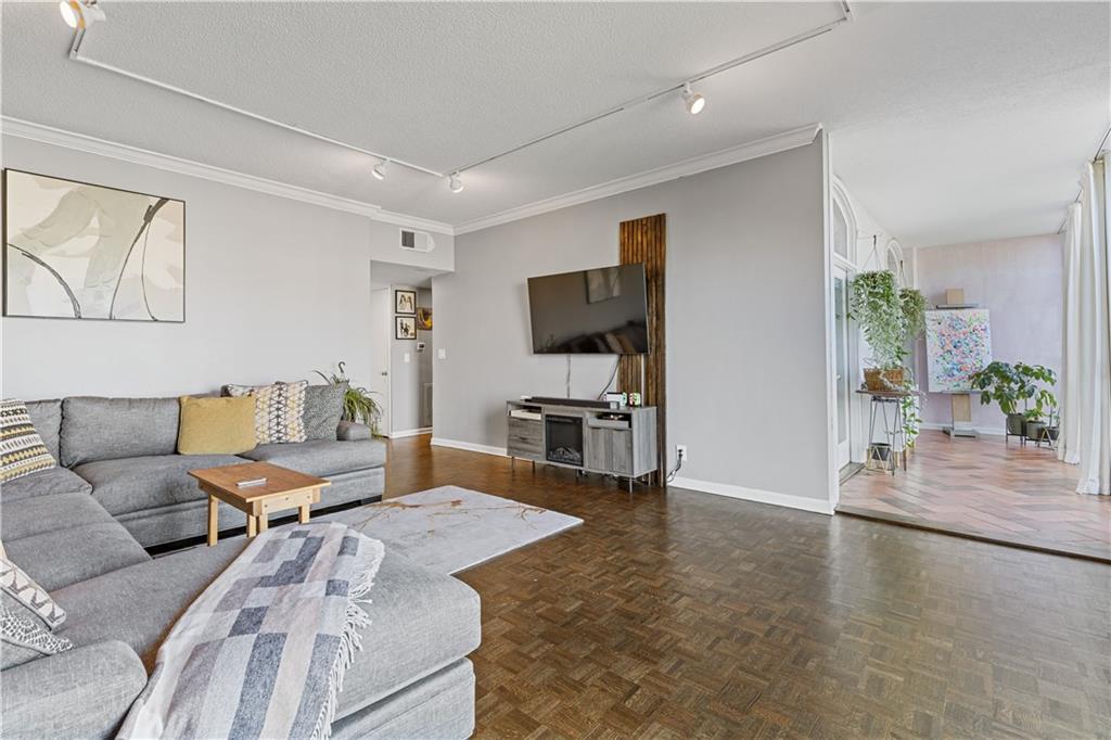 130 26th St. #706, Atlanta, GA 30309