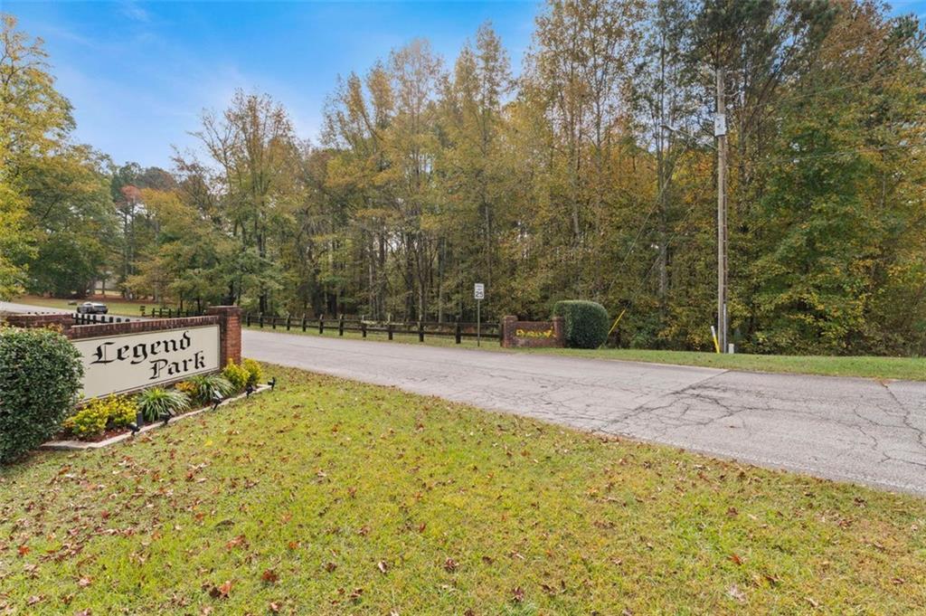 15 Legend Dr., Villa Rica, GA 30180