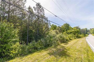 676 High Shoals Rd., Dallas, GA 30132