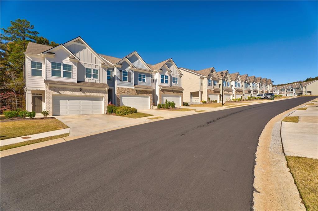 372 Stoneybrook Dr., Dahlonega, GA 30533