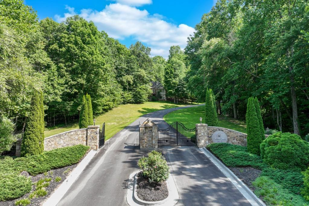 2412 Fodder Creek Mill Dr., Hiawassee, GA 30546