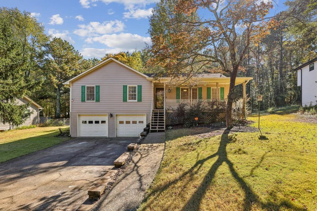 3882 Cloudland Dr., Snellville, GA 30039