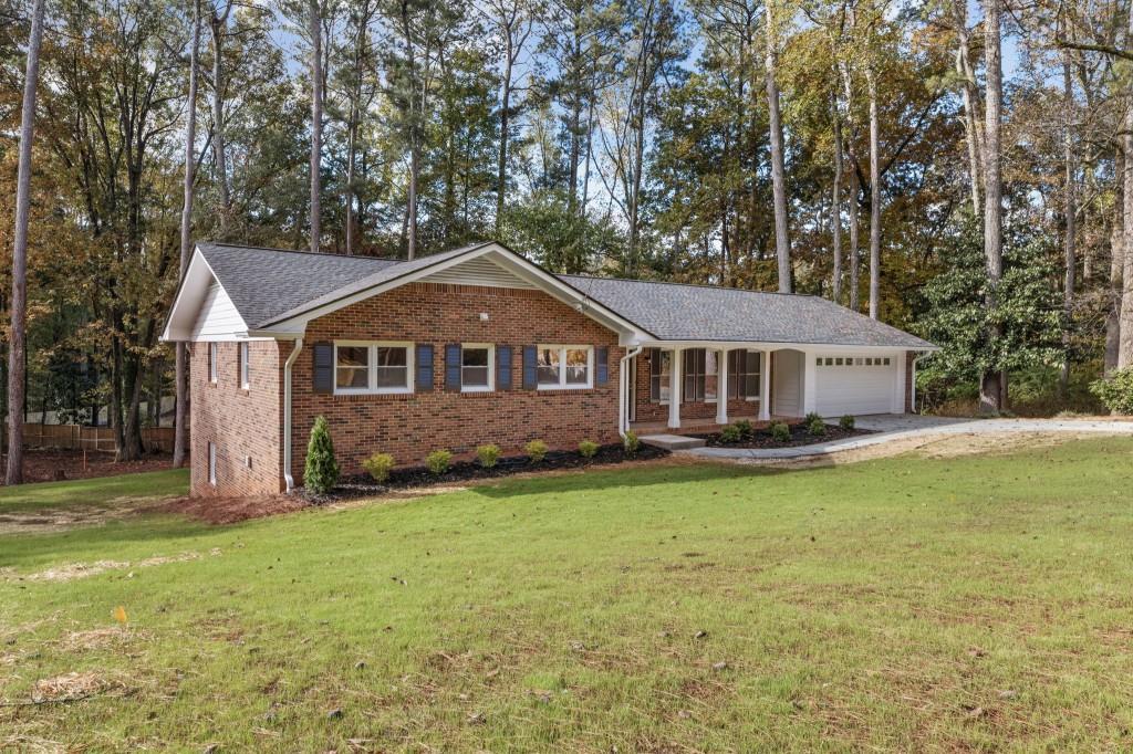 3849 Cardinal Dr., Tucker, GA 30084