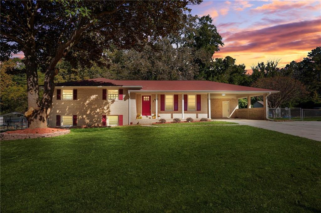 197 Buena Vista St., Winder, GA 30680