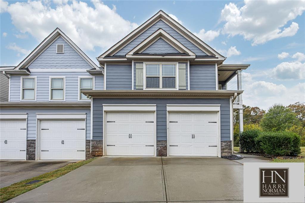 2925 Frederica Ct., Douglasville, GA 30135