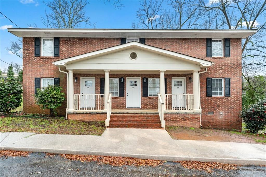 2133 Thompson Ave., Covington, GA 30014