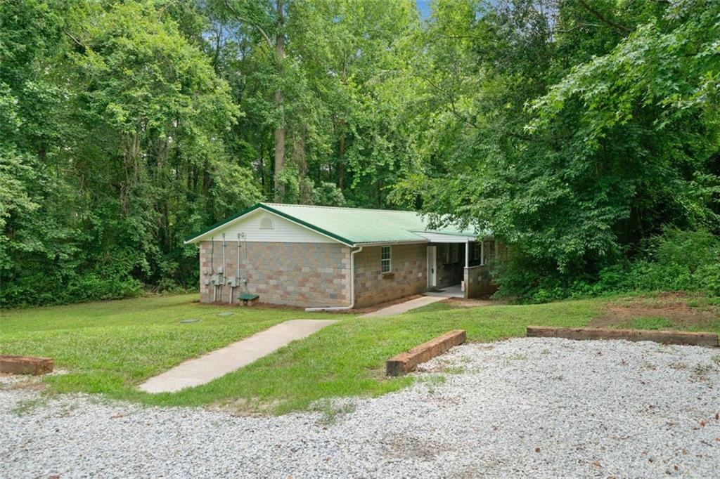 1628 Rockmart Rd., Villa Rica, GA 30180