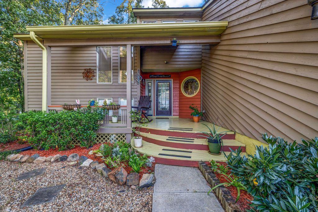 2335 Ettas Cir., Conyers, GA 30013