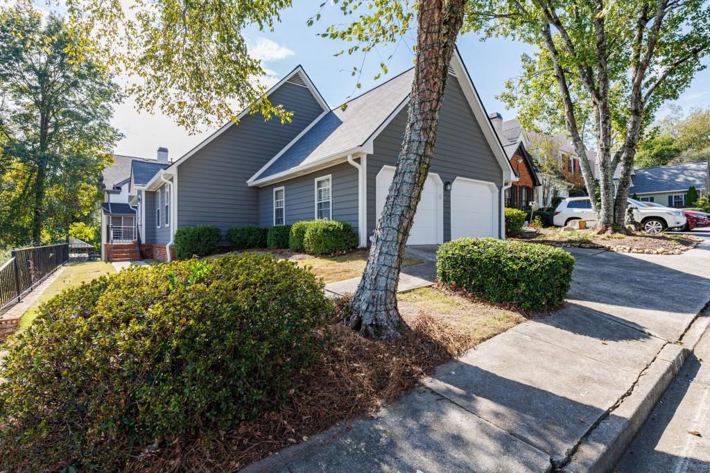 923 Lenox Hill Ct., Atlanta, GA 30324