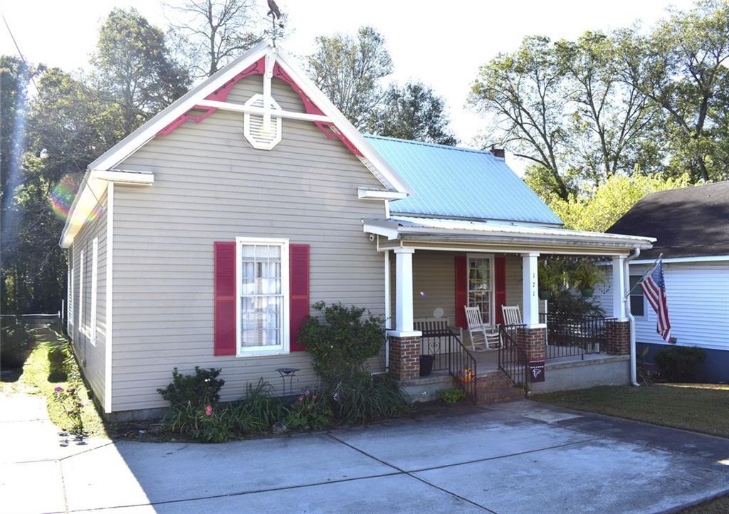 171 NE Broad St., Fairburn, GA 30213