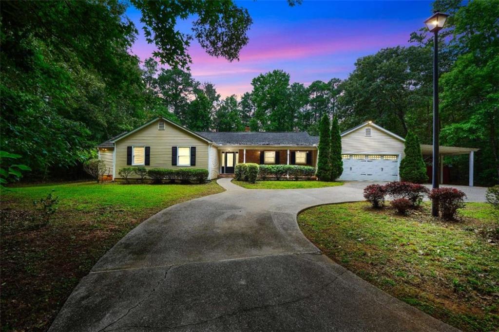 280 W Knight Rd., Mcdonough, GA 30252