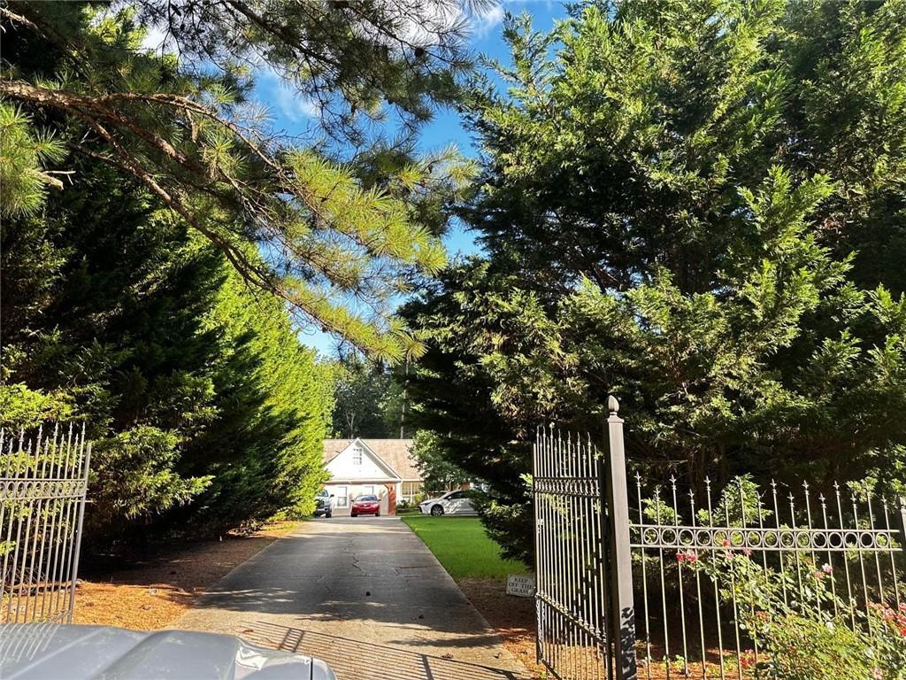 730 Tab Roberts Rd., Lawrenceville, GA 30043