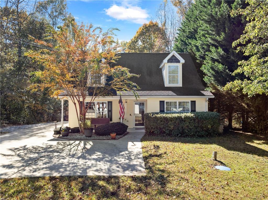 219 Stegall Pl., Dawsonville, GA 30534