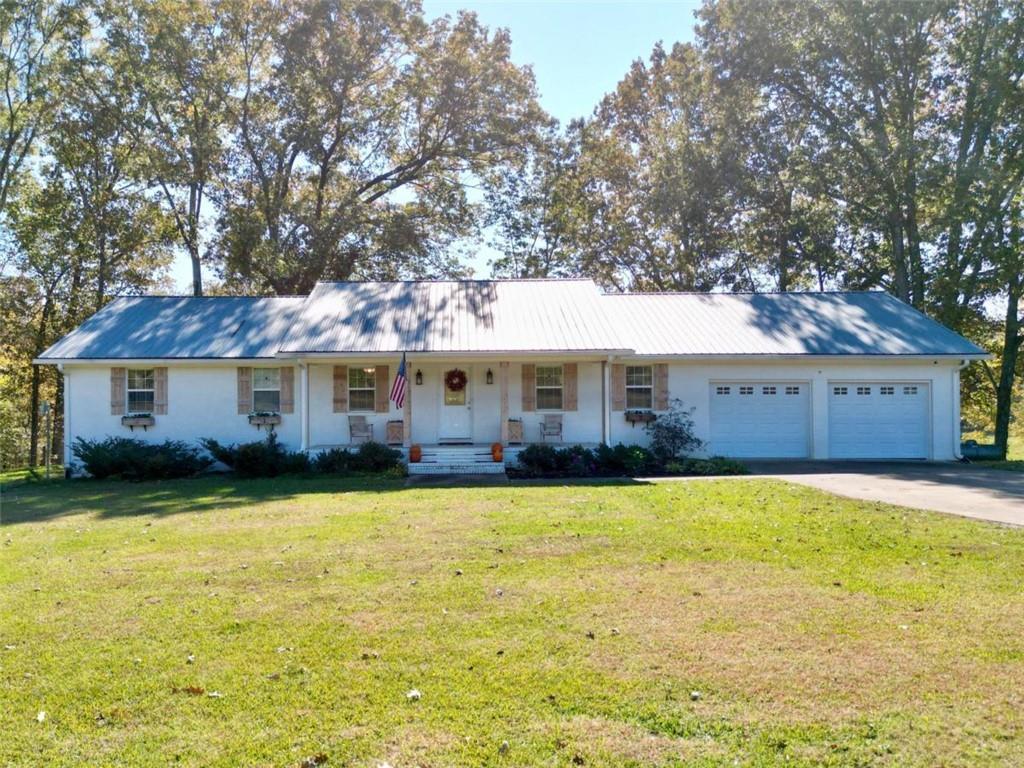 2053 Buttermilk Rd., Cave Spring, GA 30124