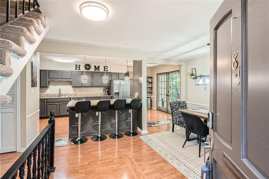 81 La Rue Pl., Atlanta, GA 30327