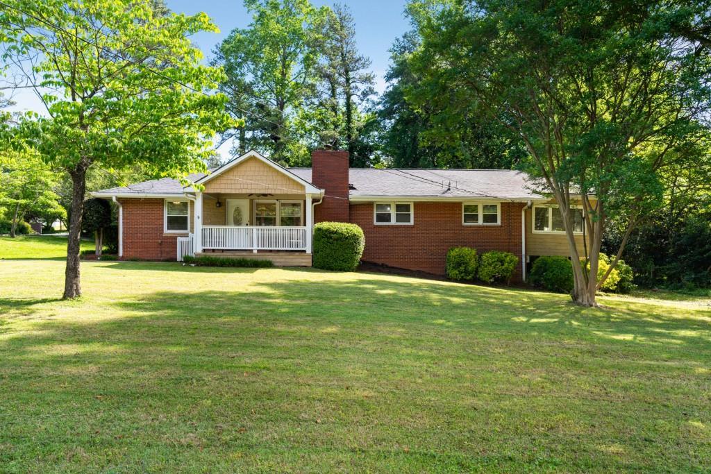 1865 Briarlake Cir., Decatur, GA 30033