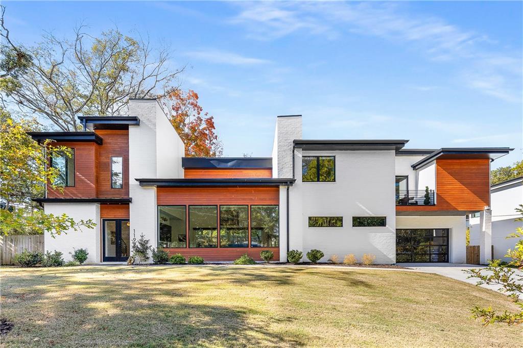 1192 Bernadette Ln., Brookhaven, GA 30329