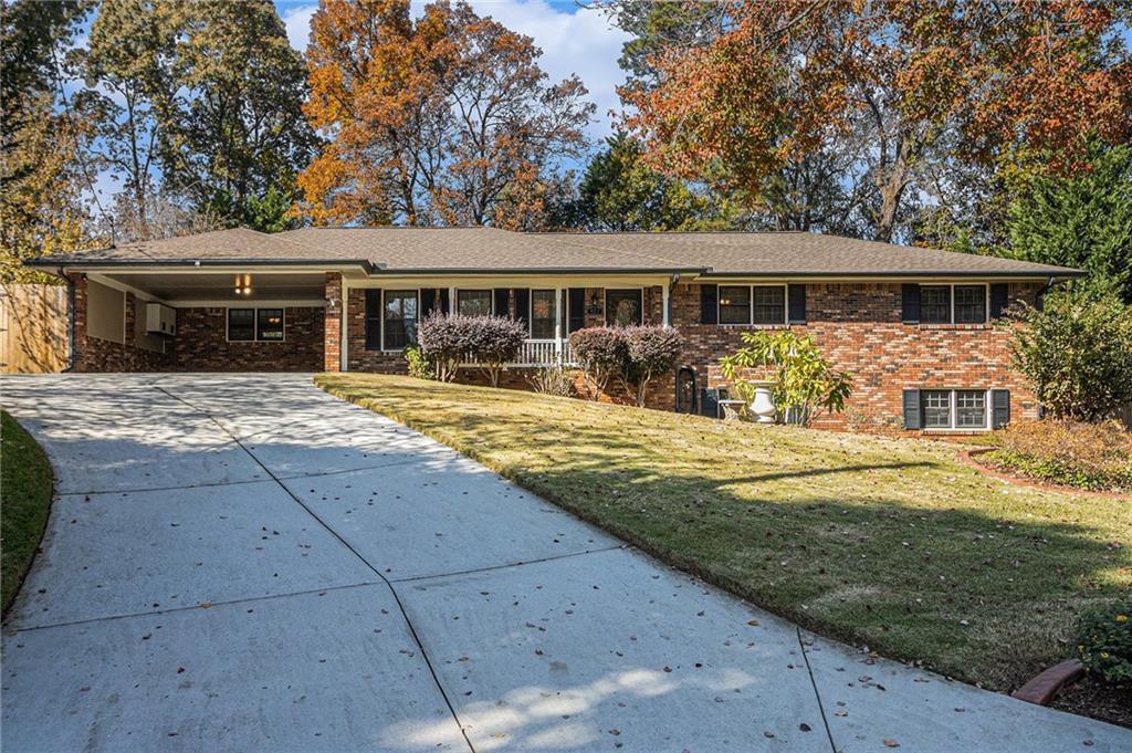 923 Tall Pine Ct., Stone Mountain, GA 30087