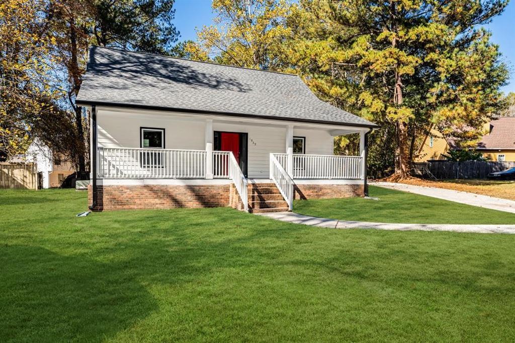 1039 River Bend Ct., Riverdale, GA 30296