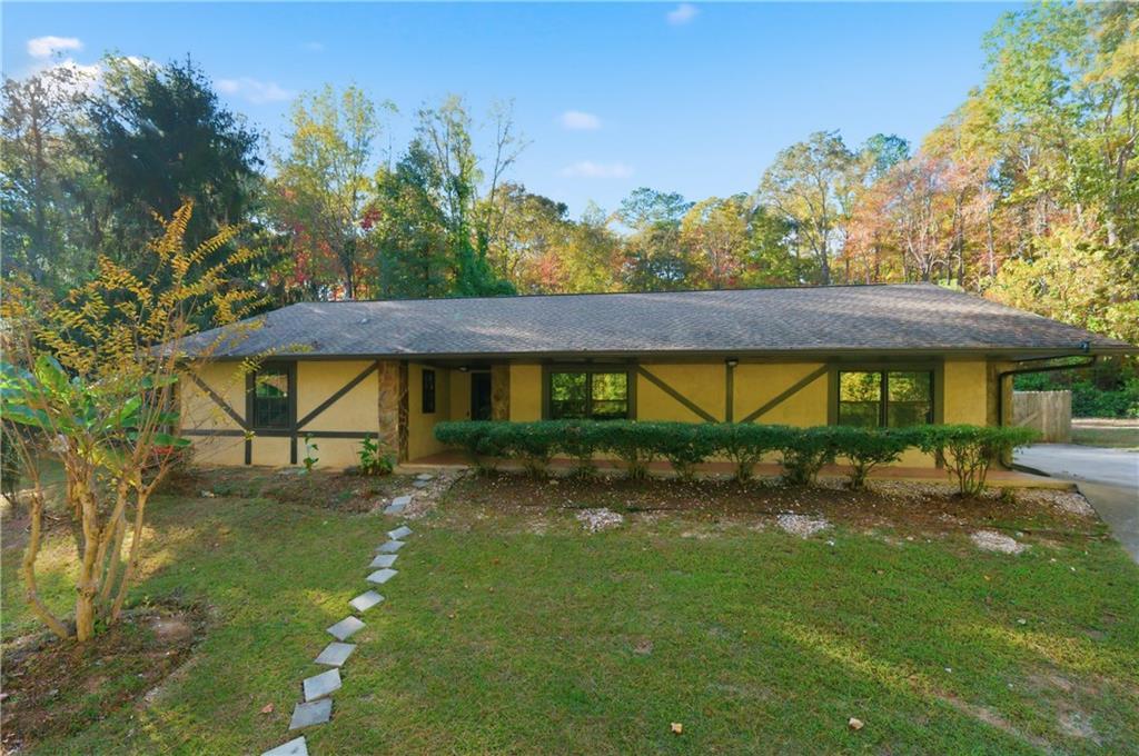 2655 Whisper Tr., Douglasville, GA 30135